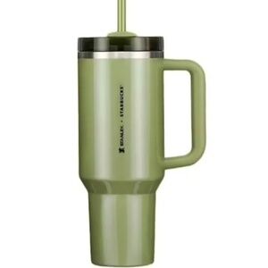 Stanley x Starbucks 40oz Quencher Pearl Olive Green Limited Edition, NWT/Box